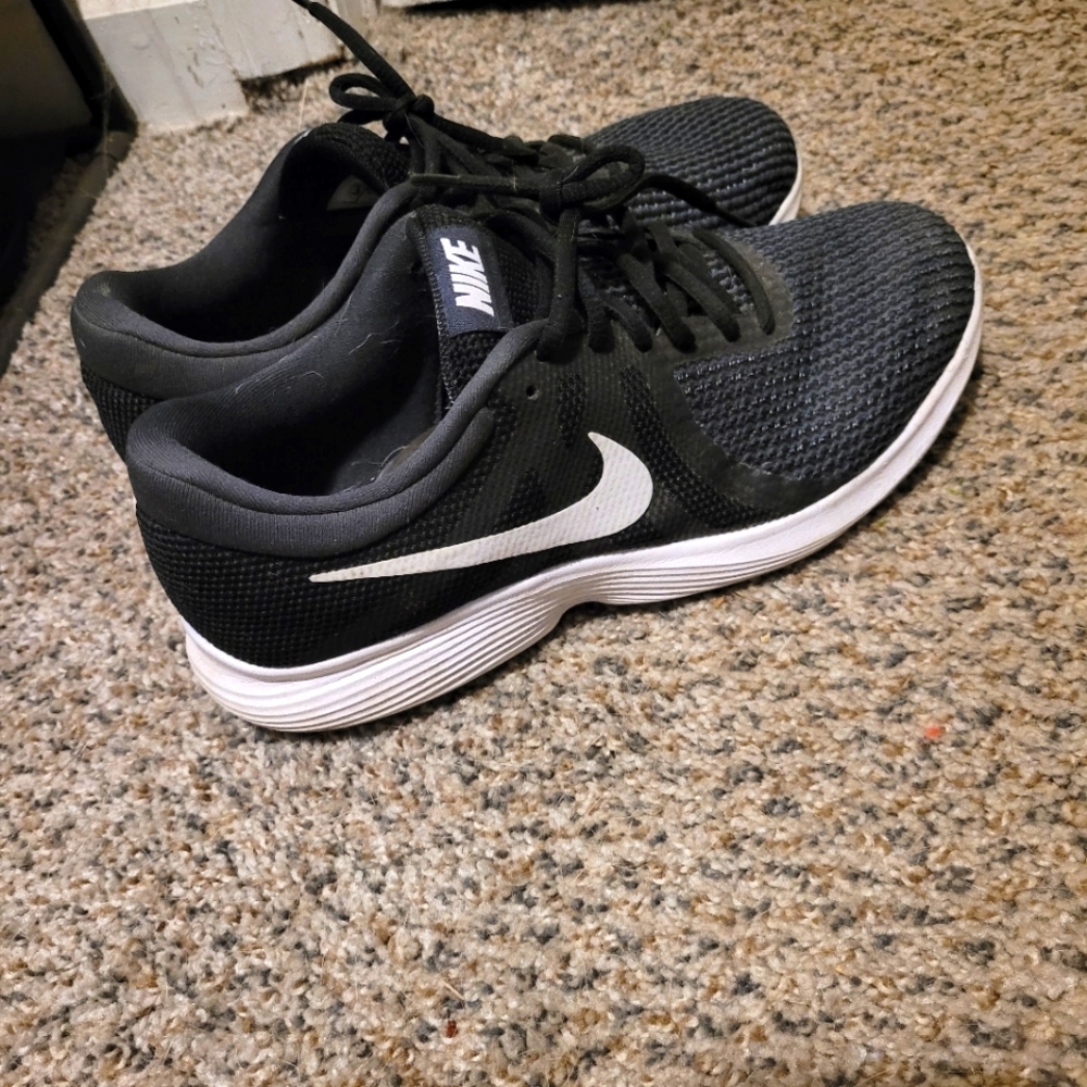 Nike shoes